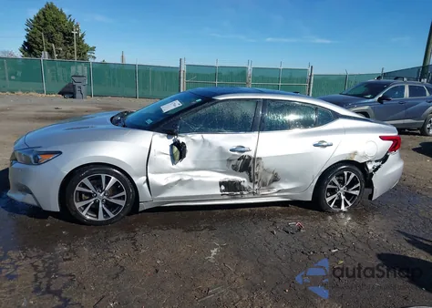 2017 Nissan Maxima 3.5 Platinum из США, поврежденный, VIN 1N4AA6AP9HC420971